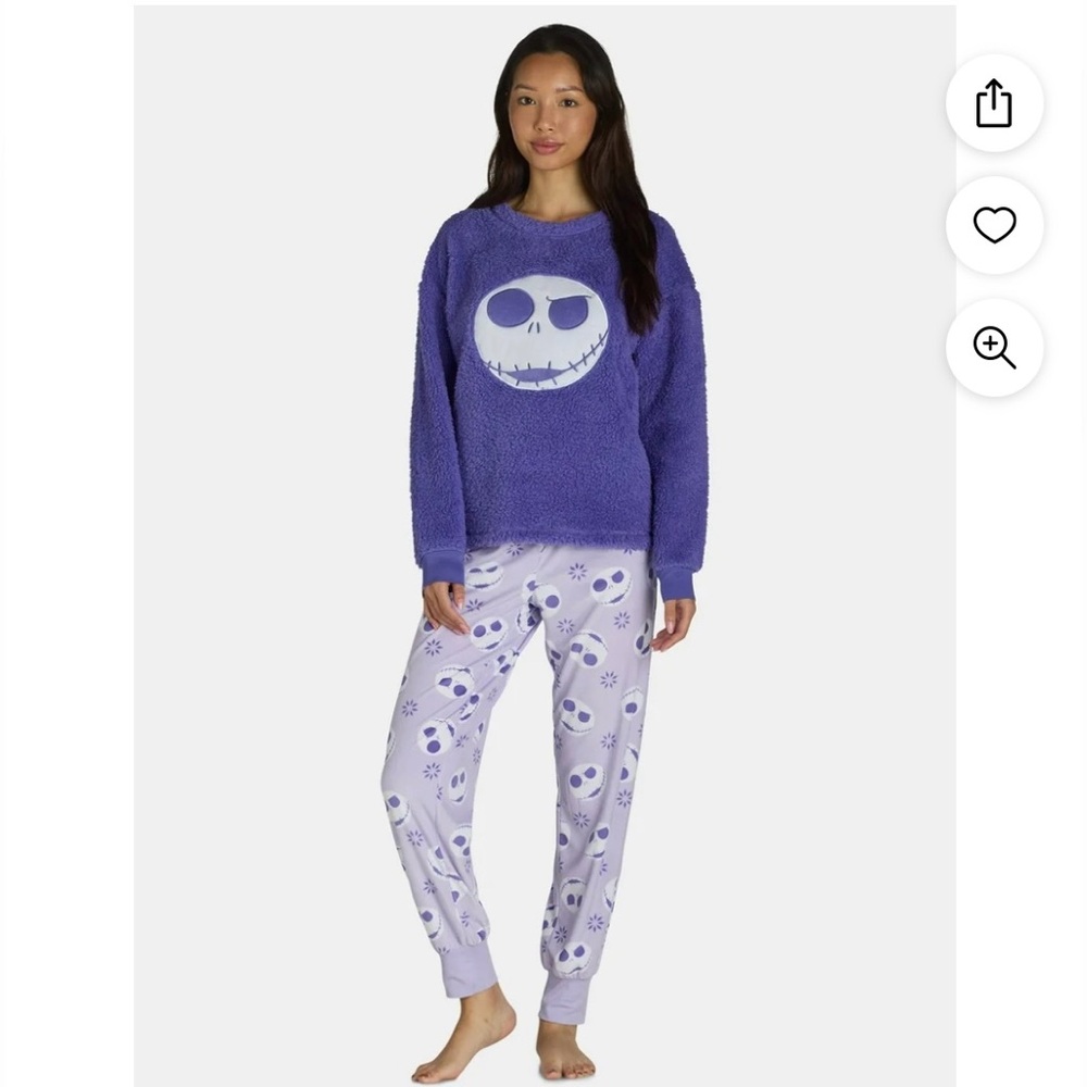 NEW with TAGS Disney Nightmare Before Christmas fuzzy pajama set warm SMALL 4-6